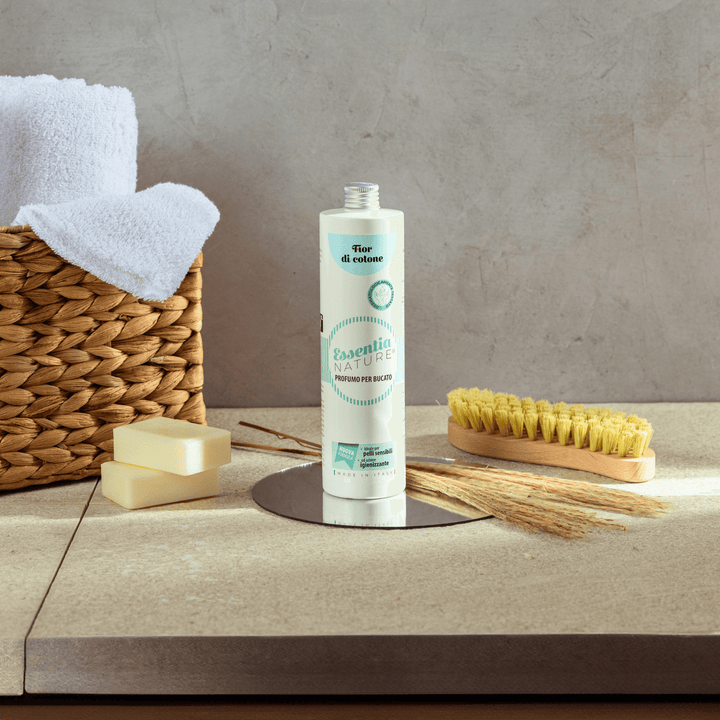 AMOUR Parfums Vse za perilo ESSENTIA NATURE parfum za perilo BOMBAŽNI CVETOVI